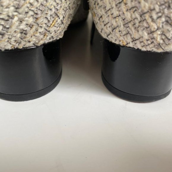 CHANEL TWEED ANKLE BOOTS WITH LOGO CHARMS - Picture 8 of 16